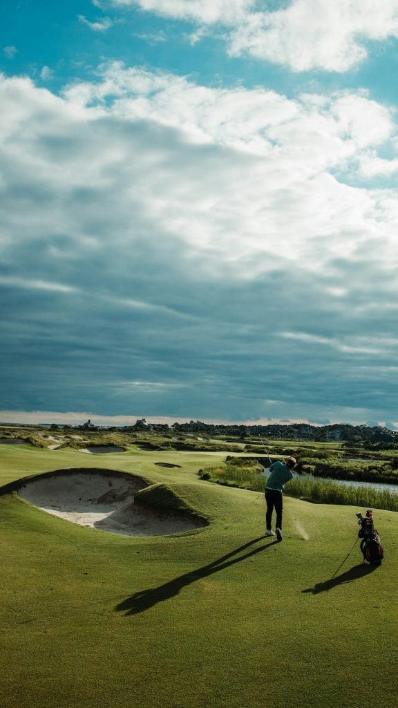 Early tee time
